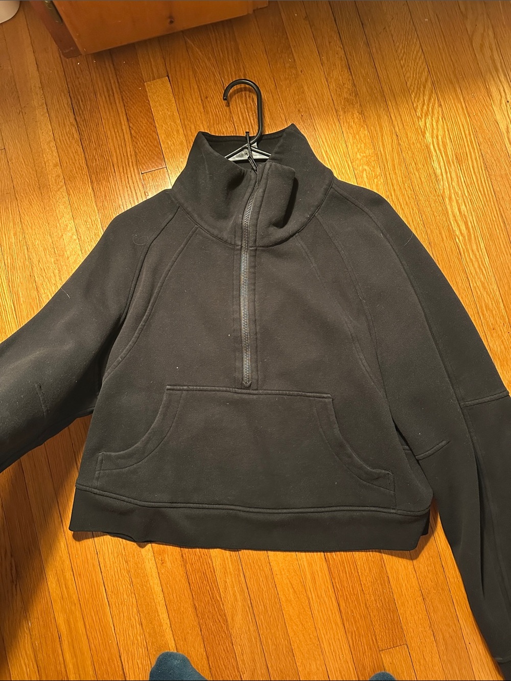 Lululemon scuba funnel neck pullover